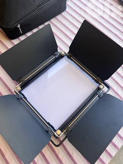 3 neewer 60 w led lights 3pcs
