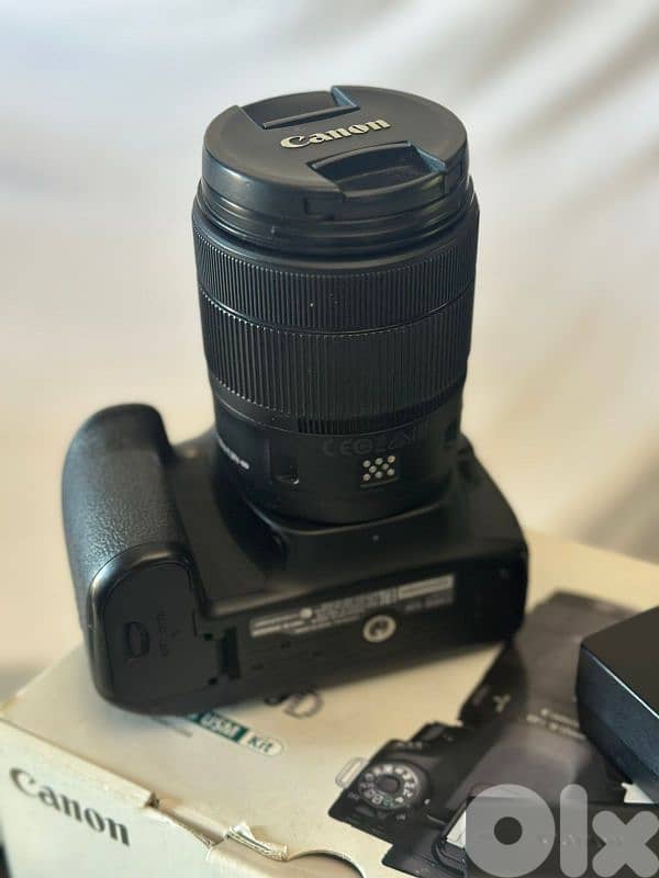 camera canon 80d like new 2