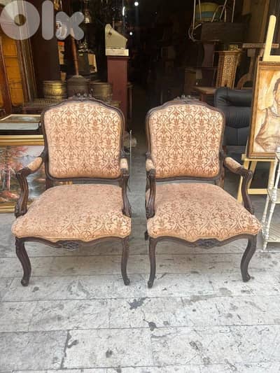 French fauteille Louis xv فوتاي عدد2 لوي كانز فرنسي خشب جوز مميزين