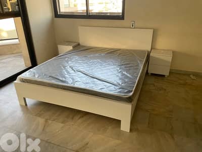 تخت مجوز مع فرشة جديدة من المعمل بافضل الاسعار