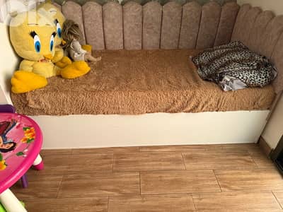 FULL BEDROOM SET FOR KIDS