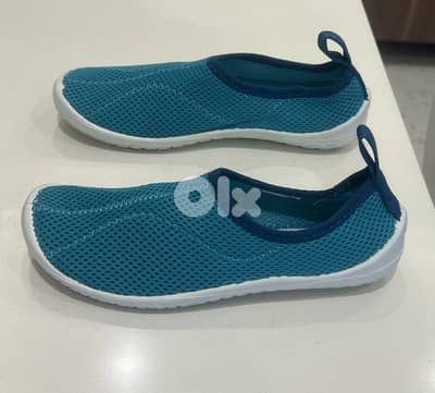 Water shoes