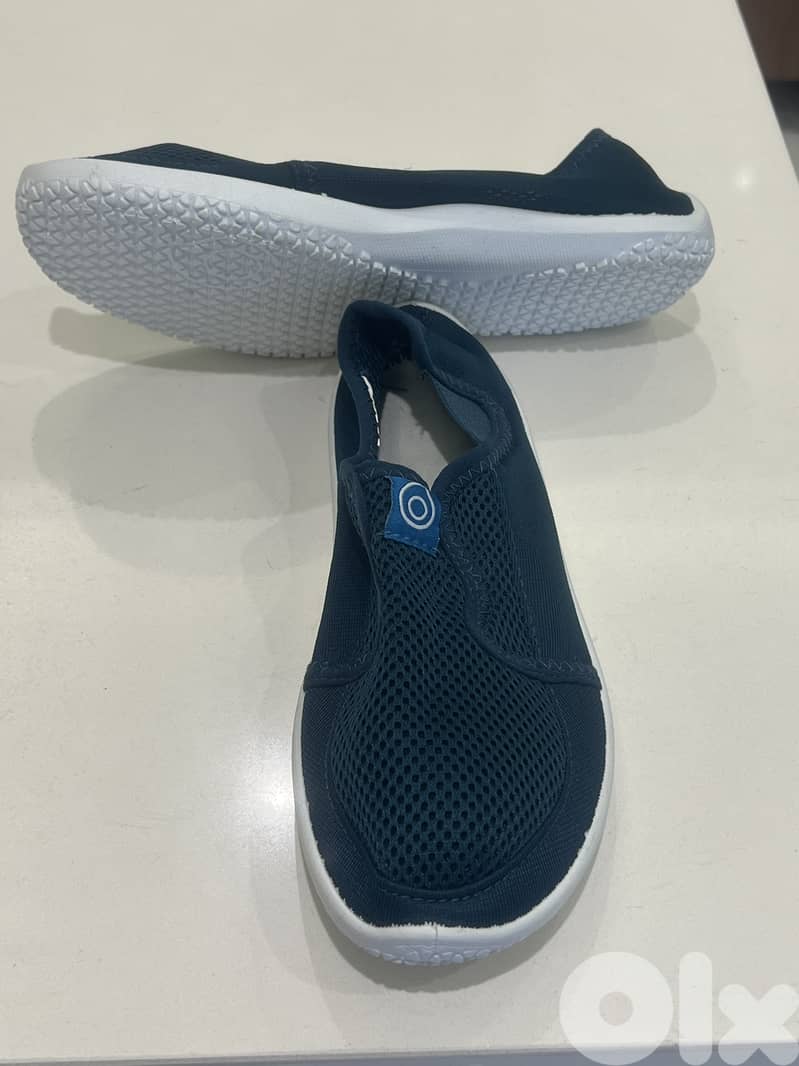 Water shoes 2