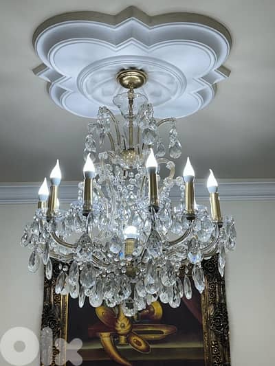 Pair of original Marie Thérèse chandeliers in excellent, like-new