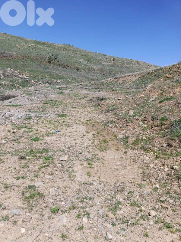 أرض للبيع في عين داره عاليه land for sale in ajn Dara aley 6