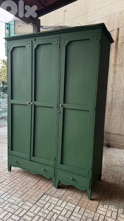 wardrobe, closet