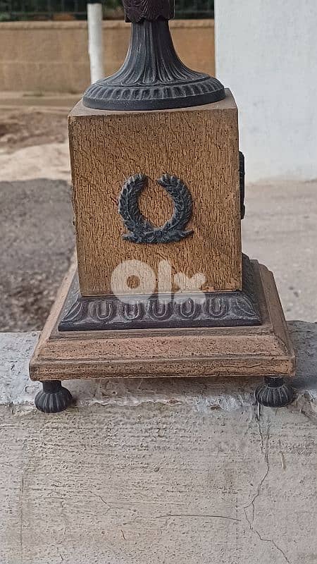 antique 7