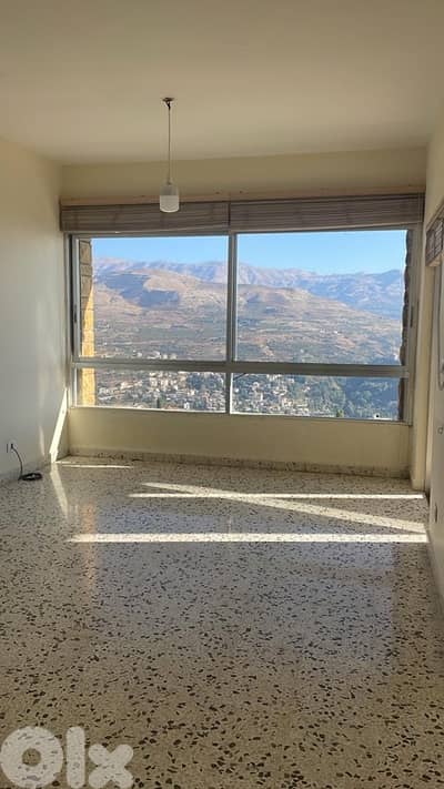 For rent –Apartment in Ehden|