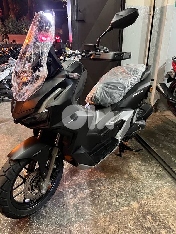 ADV 160 2