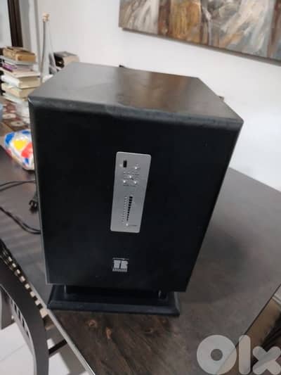 Amplifier 700 Watt
