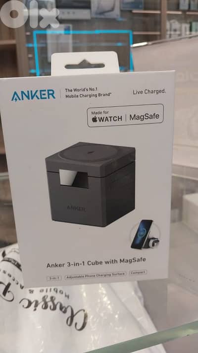 Anker 3 in 1 cube with magsafe seires
