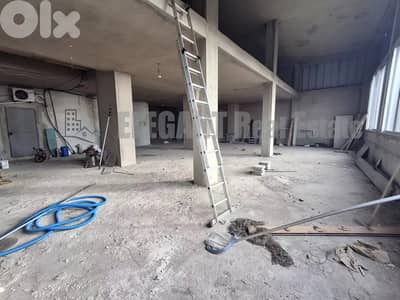 Spacious Showroom | Full Sea View | Prime Location | for Rent | Manara