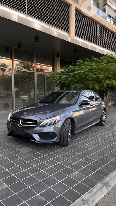 Mercedes-Benz C300 2018 AMG Line -Shadow Line