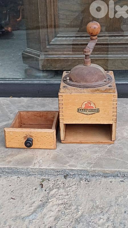 antique 4