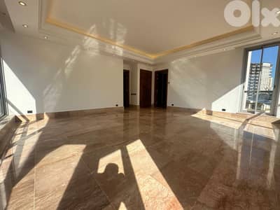 Apartment for Sale in Rawcheشقة مطلة على البحر للبيع في الروشة