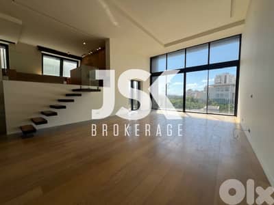 L19382 - Loft For Sale in a New Building in Achrafieh, Sodeco
