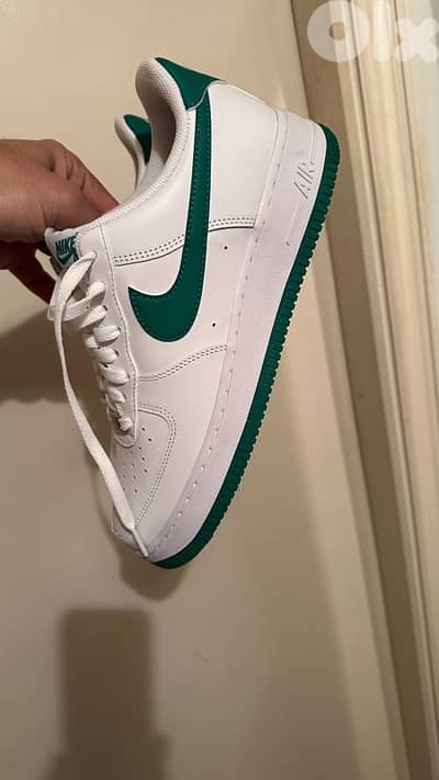 Nike Air Force One size 10  44 OG ( sagesse fans only