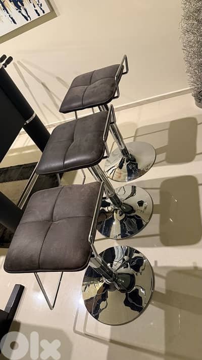 3 bar chairs