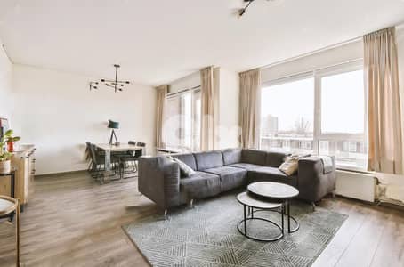 SPACIOUS APARTMENT IN AIN AL TINEH PRIME (220SQ) 3 BEDROOMS , (AM-194)