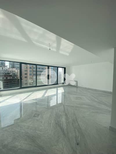 Luxurious Apartment for Sale in Ain Al Mraiseh