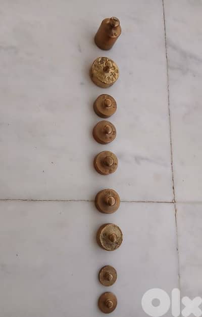 مجموعة وزنات قديمة