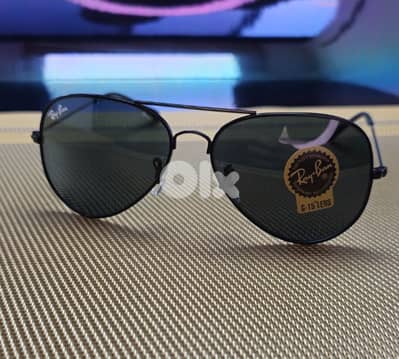 Ray Ban Aviator sunglasses