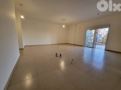 Apartment for sale in Nahr Ibrahim - شقة للبيع في نهر إبراهيم