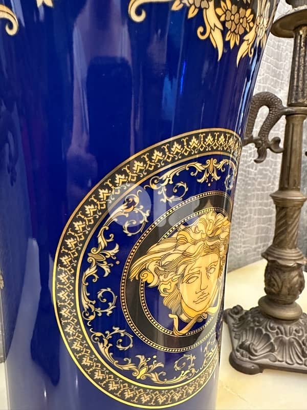 Rosenthal meets Versace Medusa blue Vase 6