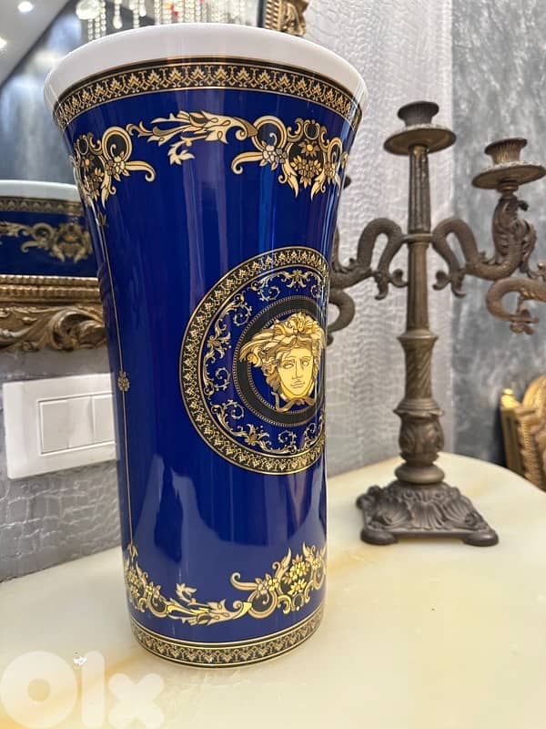 Rosenthal meets Versace Medusa blue Vase 7