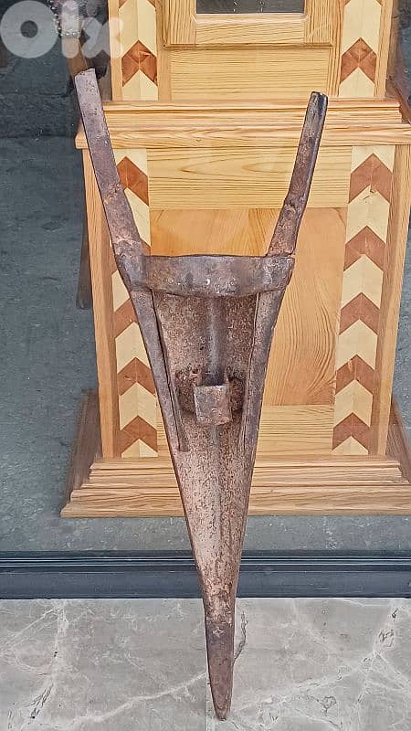 antique 8