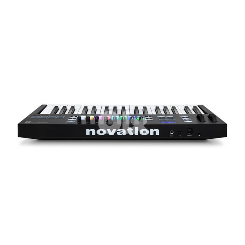 Novation Launchkey 37 MK3 1