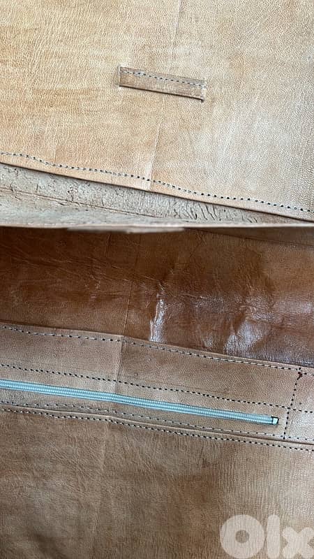 GENUINE LEATHER PORTFOLIO 6