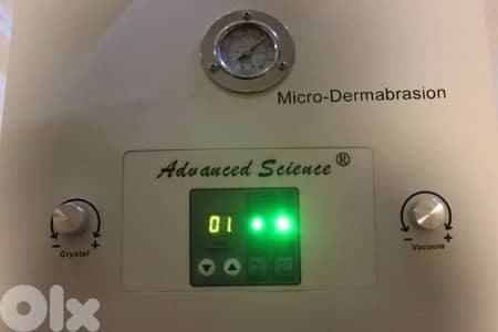 crystal or diamond microdermabrasion machine