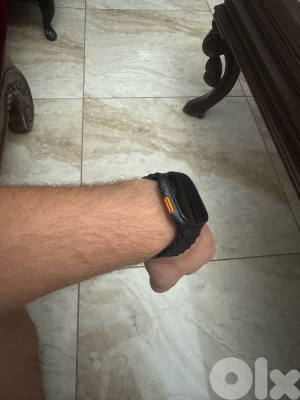 Apple Watch Ultra 2 Black 1