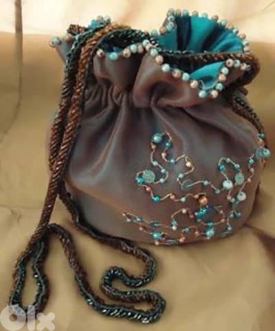 handbag, with Fake pearls