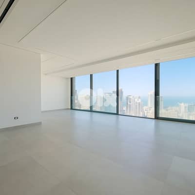 Spacious Apartment for Sale-Prime Locationشقة واسعة للبيع-موقع مميز