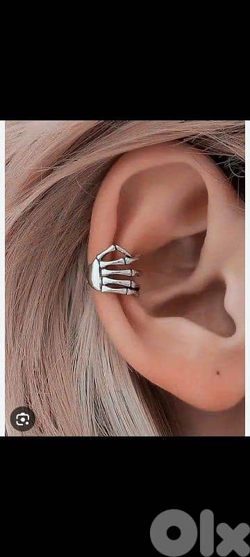 Silver skeleton ear cuff