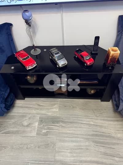 glass and wood TV stand