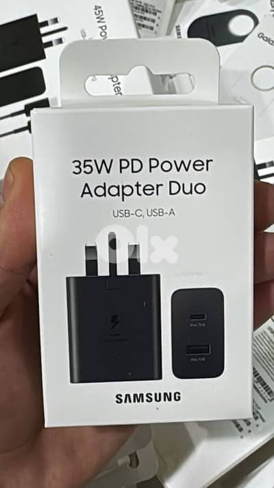 Samsung 35w pd power adapter Duo (usbc,usb-a) 3 pin