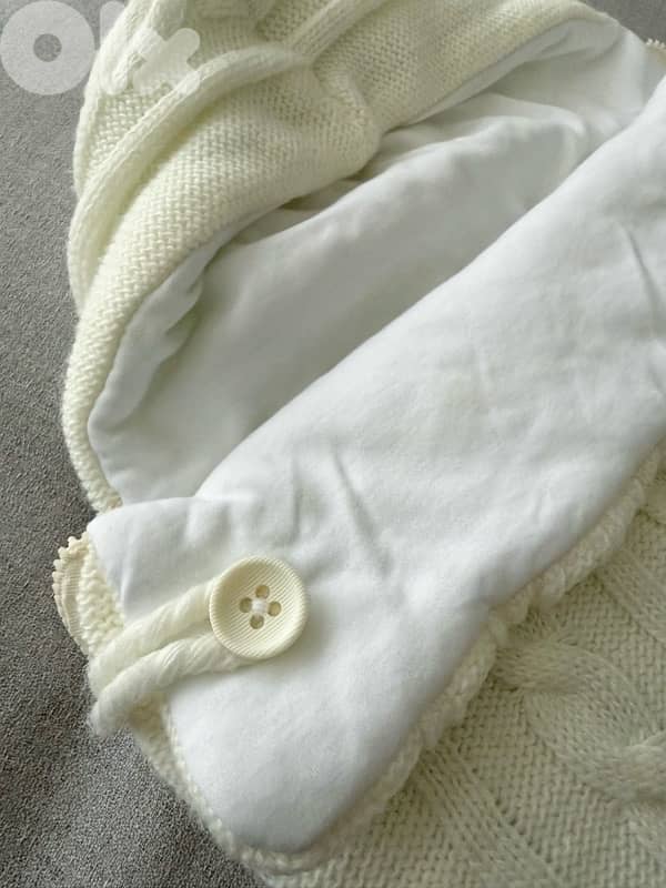 knitted cocoon 2