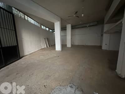 Warehouse for Sale 350m2 in Jdeyde مستودع للبيع في الجديدة