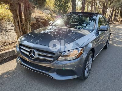Low mileage Mercedes-Benz C300 2018 4Matic Vin: WDDWF4KB6JR410237