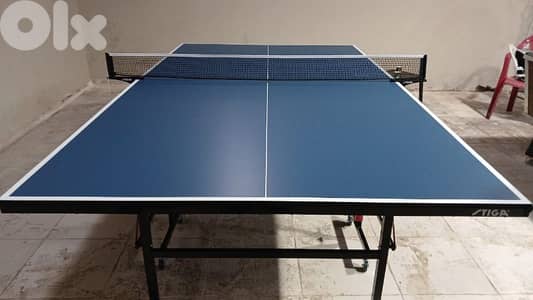 طاولة بينغ بونغ ping pong table