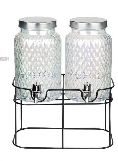 ERNESTO 2 GLASS WATER DISPENSER WITH A MODERN STAND. _4$ delivery.
