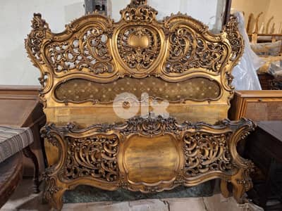 تخت مجوز انتيك روعه الفخامة والجمال خشب زين حفر فخم جدا