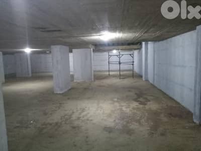 Warehouse for sale in Mansourieh Area 1250 sqm | Heights 2.3 m