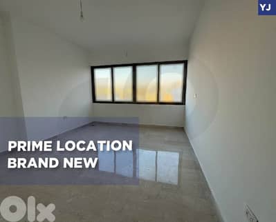220 sqm apartment in prime location in hamra/حمرا REF#YJ129293