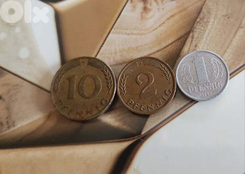 تشكيلة عملات من عدة دول بتواريخ مختلفة 4