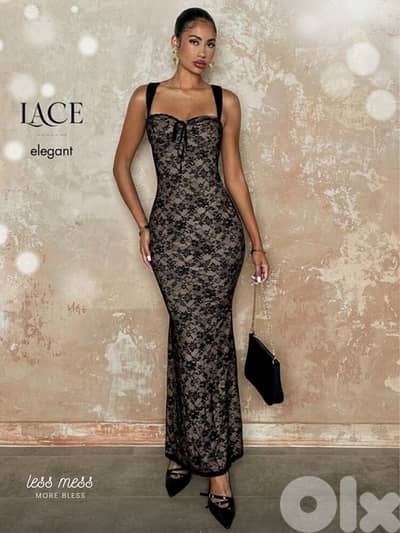 NEW LACE EVENING DRESS