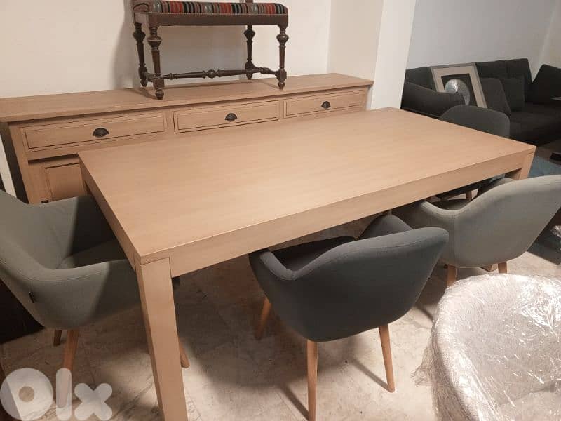 Dining table 1